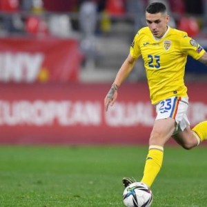 星空体育app官方下载-斯坦丘上榜大名单也不一定去 罗主帅始终有“幻想”